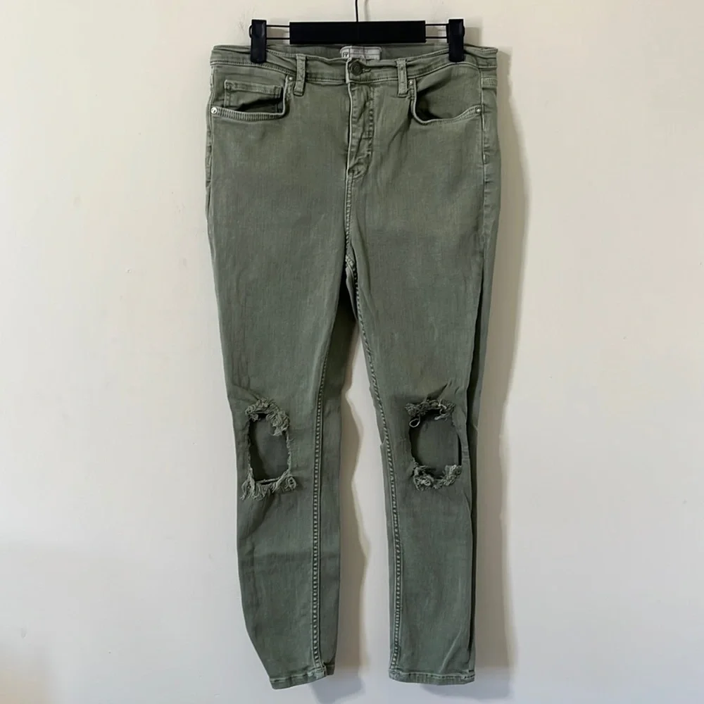 Free People Moss High Rise Distressed Busted Knee Skinny Jeans Size 31 - Picture 3 of 12